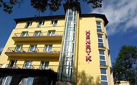 Hotel Henryk Krynica